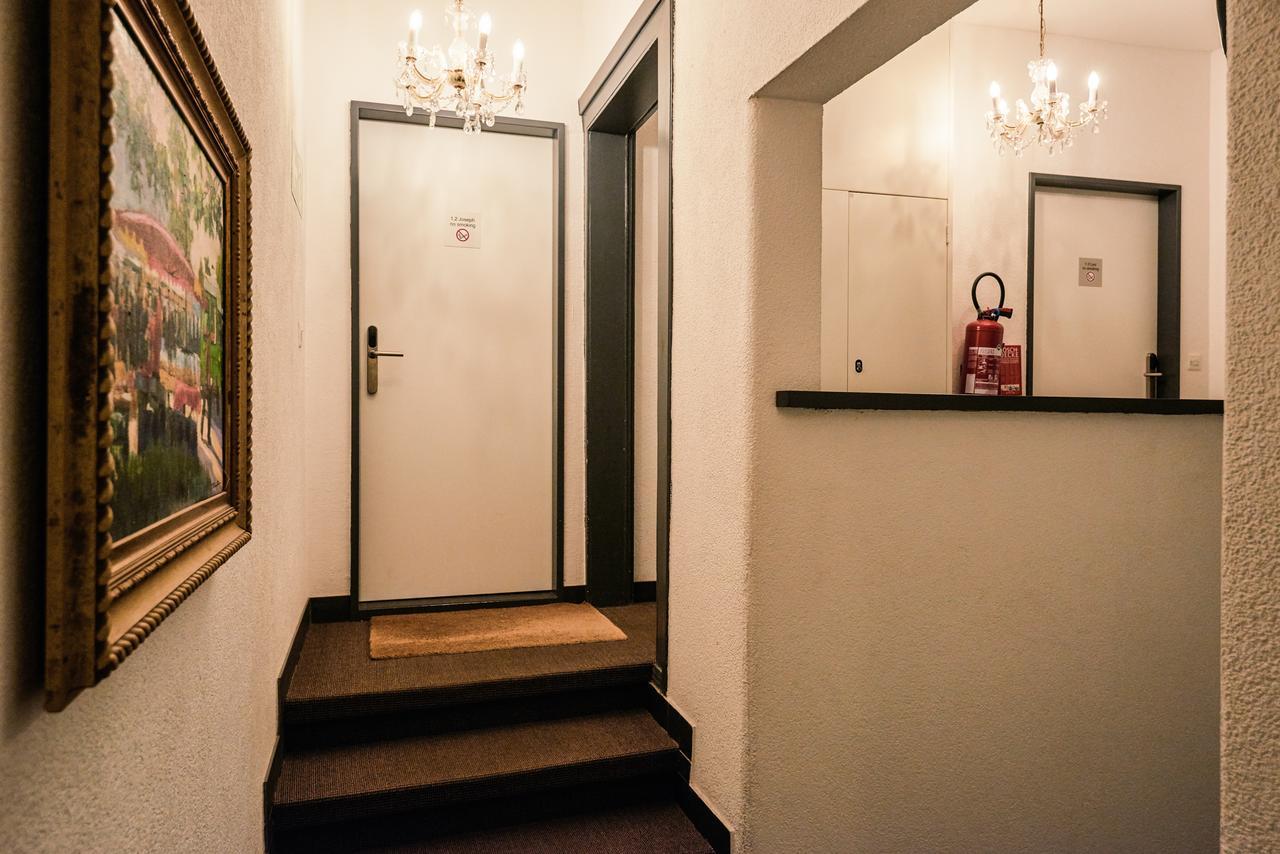 Aparthotel Hine Adon Φρίμπουργκ Εξωτερικό φωτογραφία