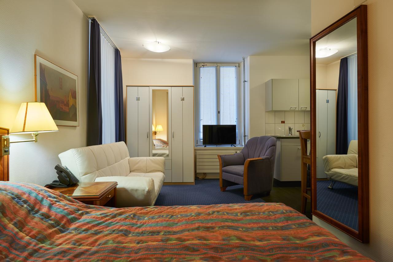 Aparthotel Hine Adon Φρίμπουργκ Εξωτερικό φωτογραφία