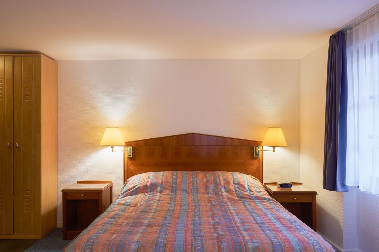 Aparthotel Hine Adon Φρίμπουργκ Εξωτερικό φωτογραφία